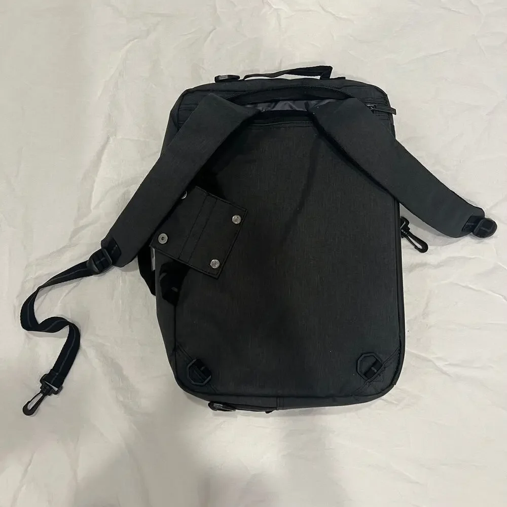 Solo New York Duane Hybrid Briefcase Backpack 15.6 Laptop Bag Travel Grey EUC